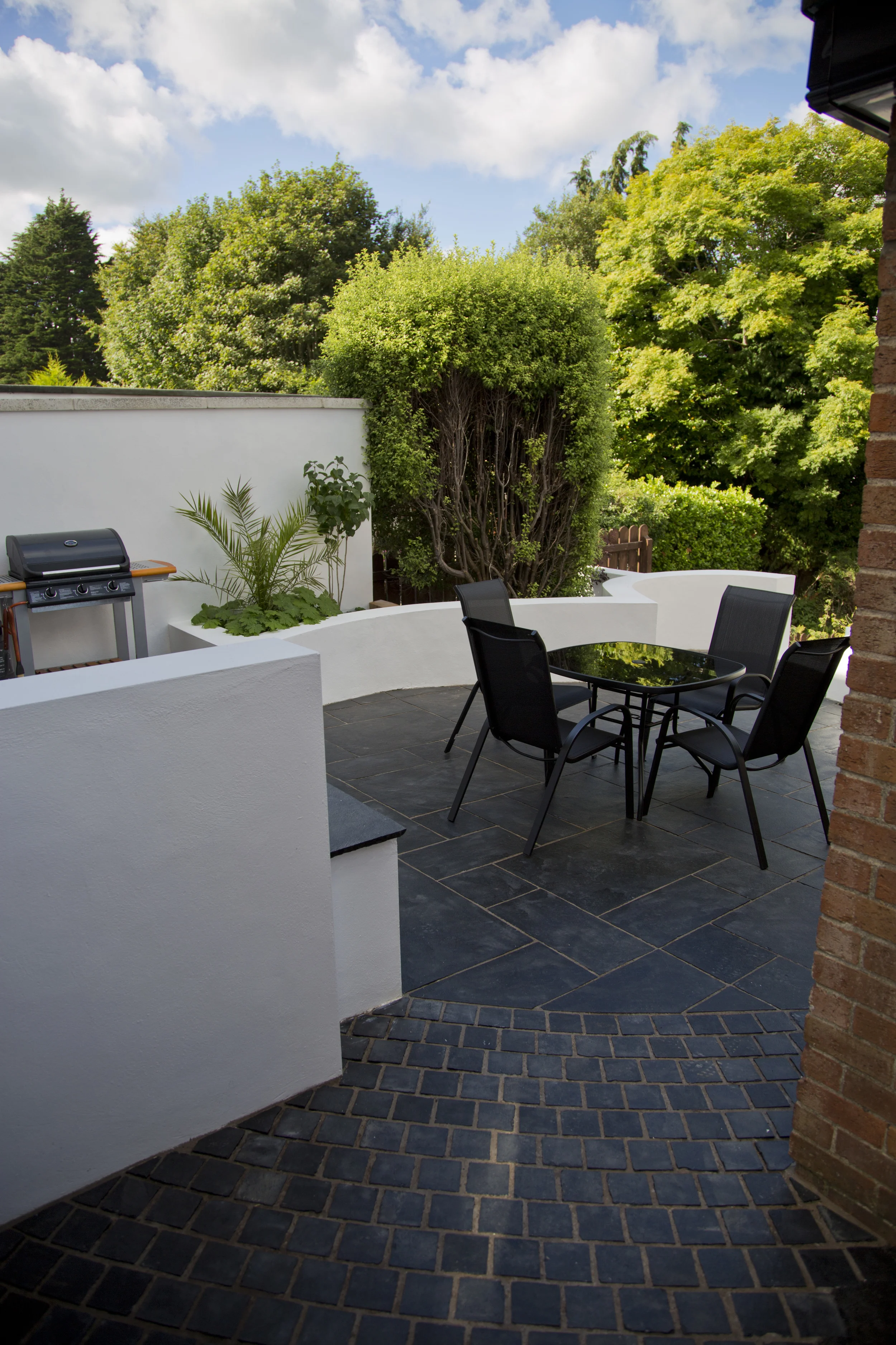 Multi-Level Terrace CASTLEREAGH (23).jpg