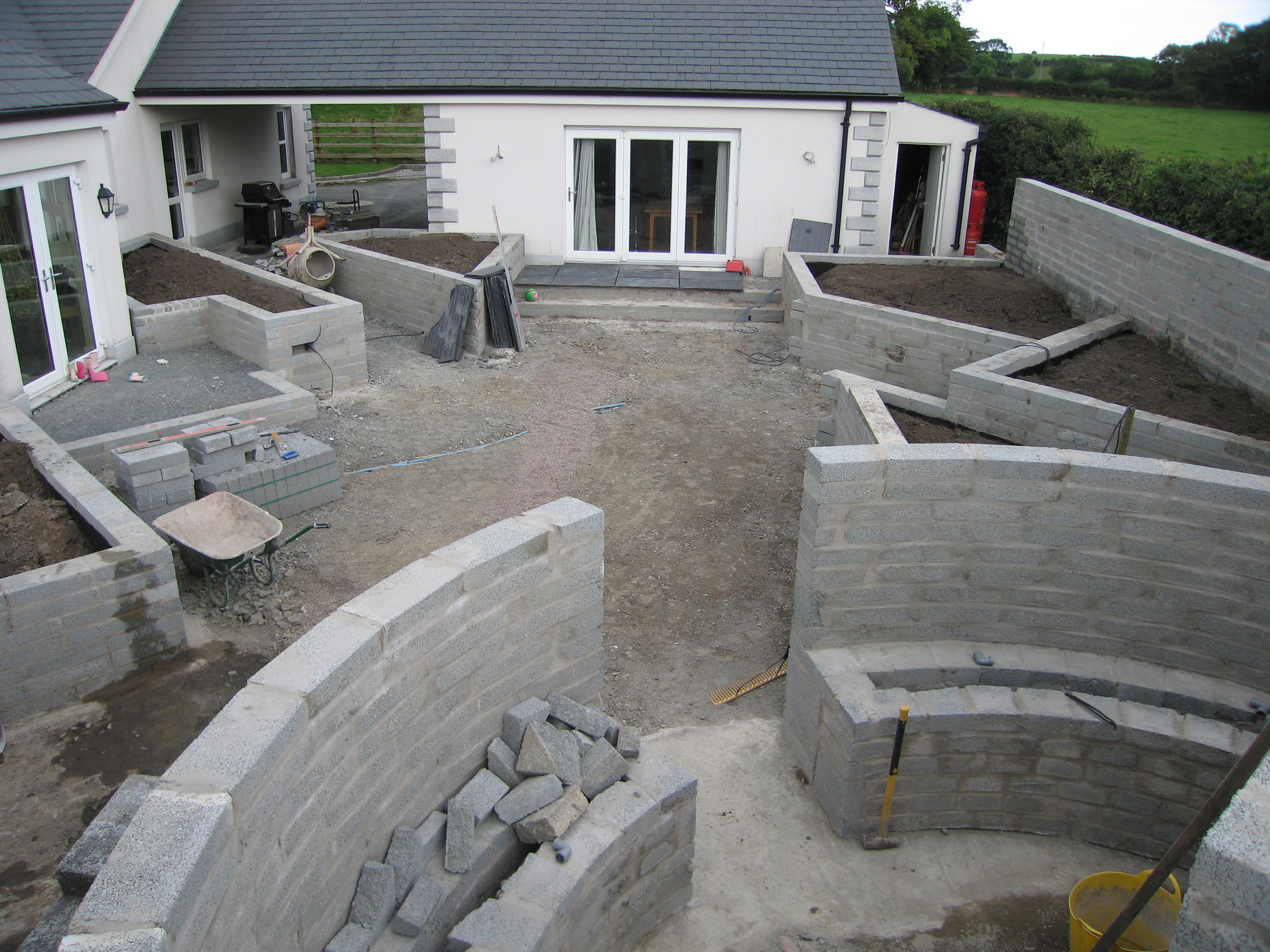 Modern Country Courtyard DONAGHADEE (12).JPG