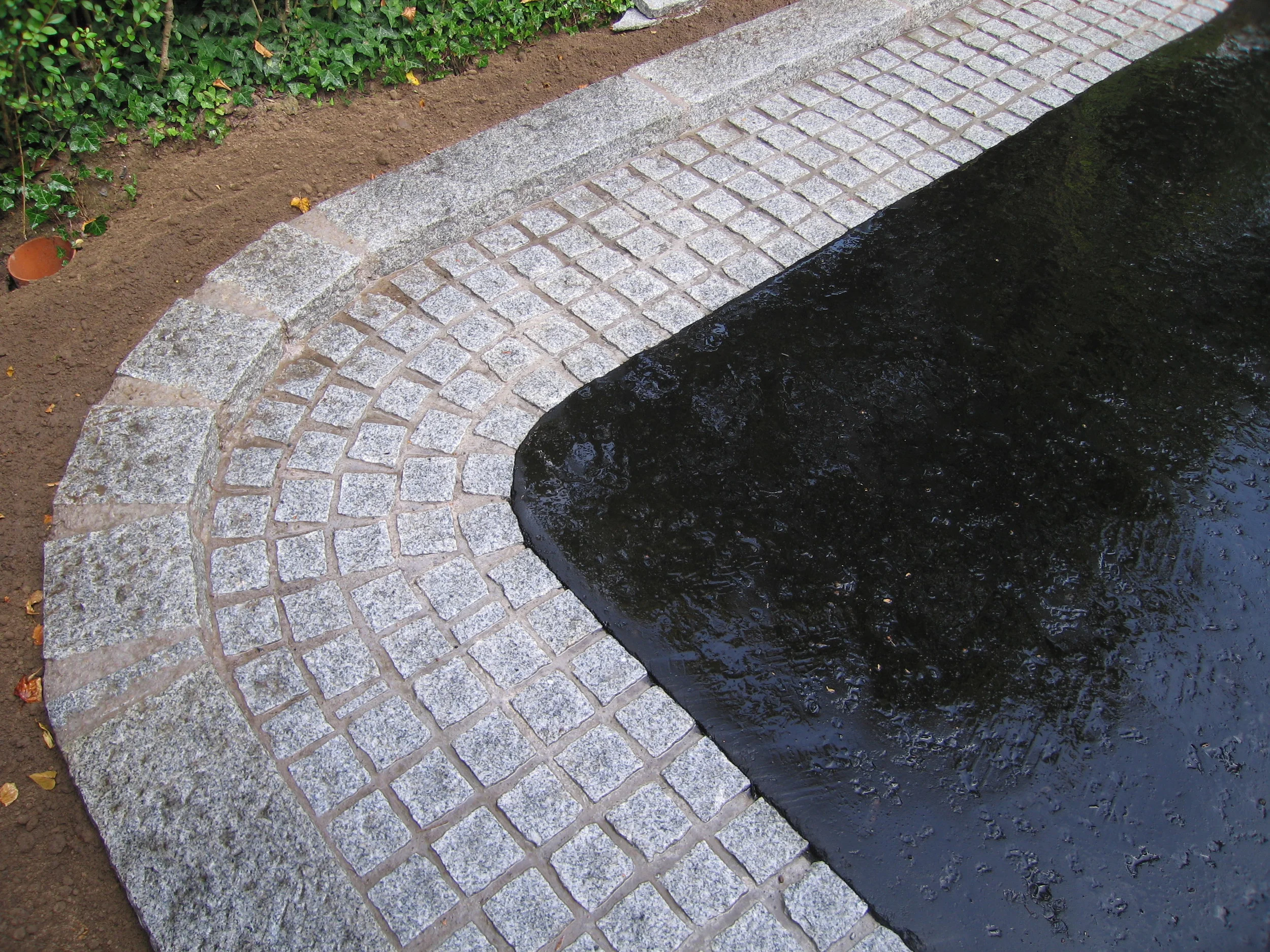 8 Driveway STRANMILIS (14).JPG