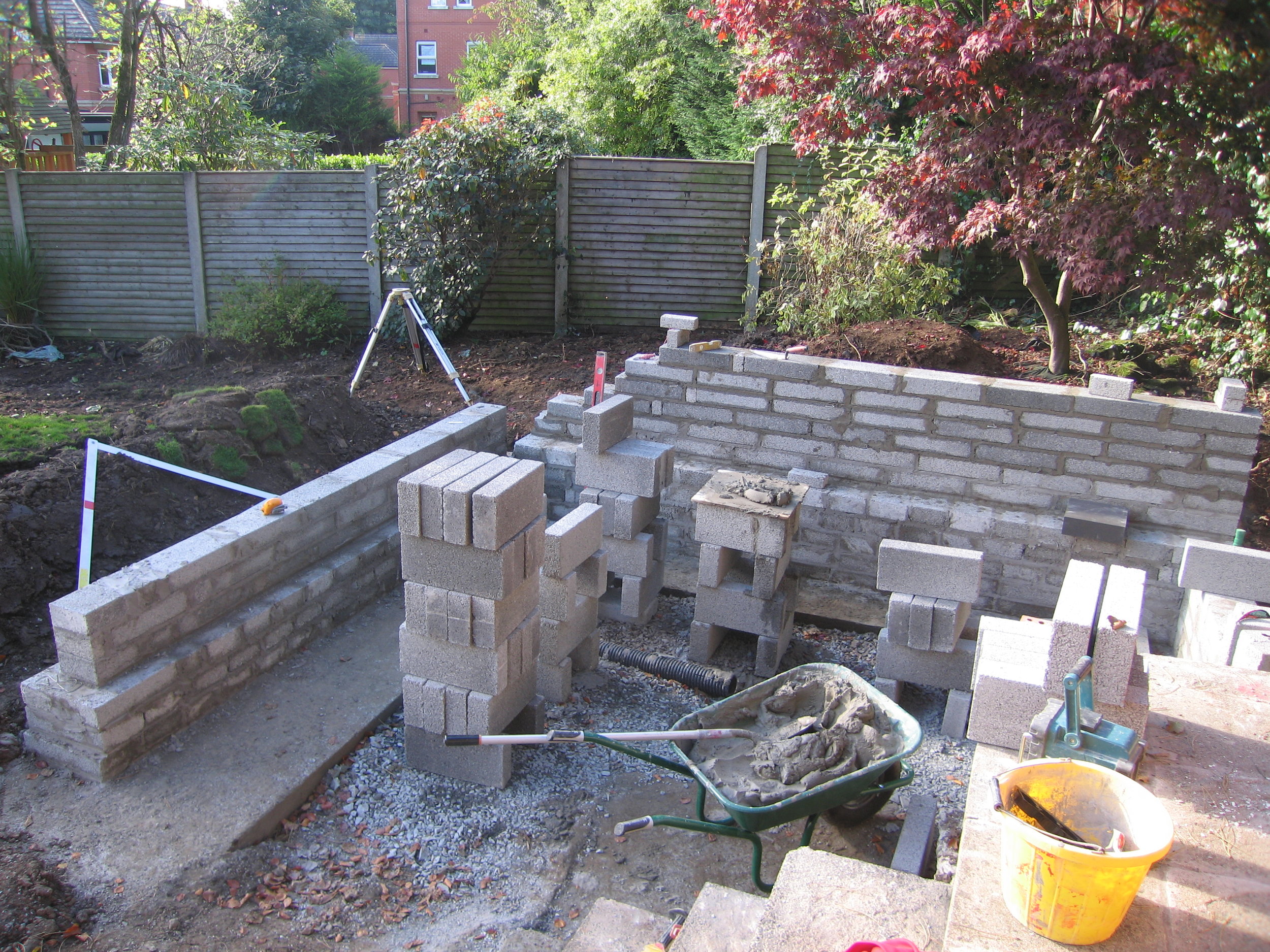 Garden walls in belfast using blockwork