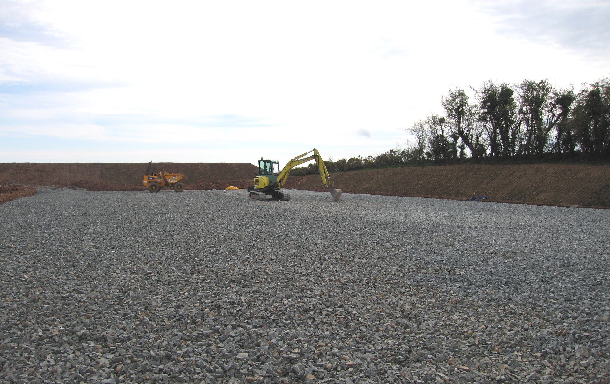 grading stone carpet for drainage at equestrian arena ireland