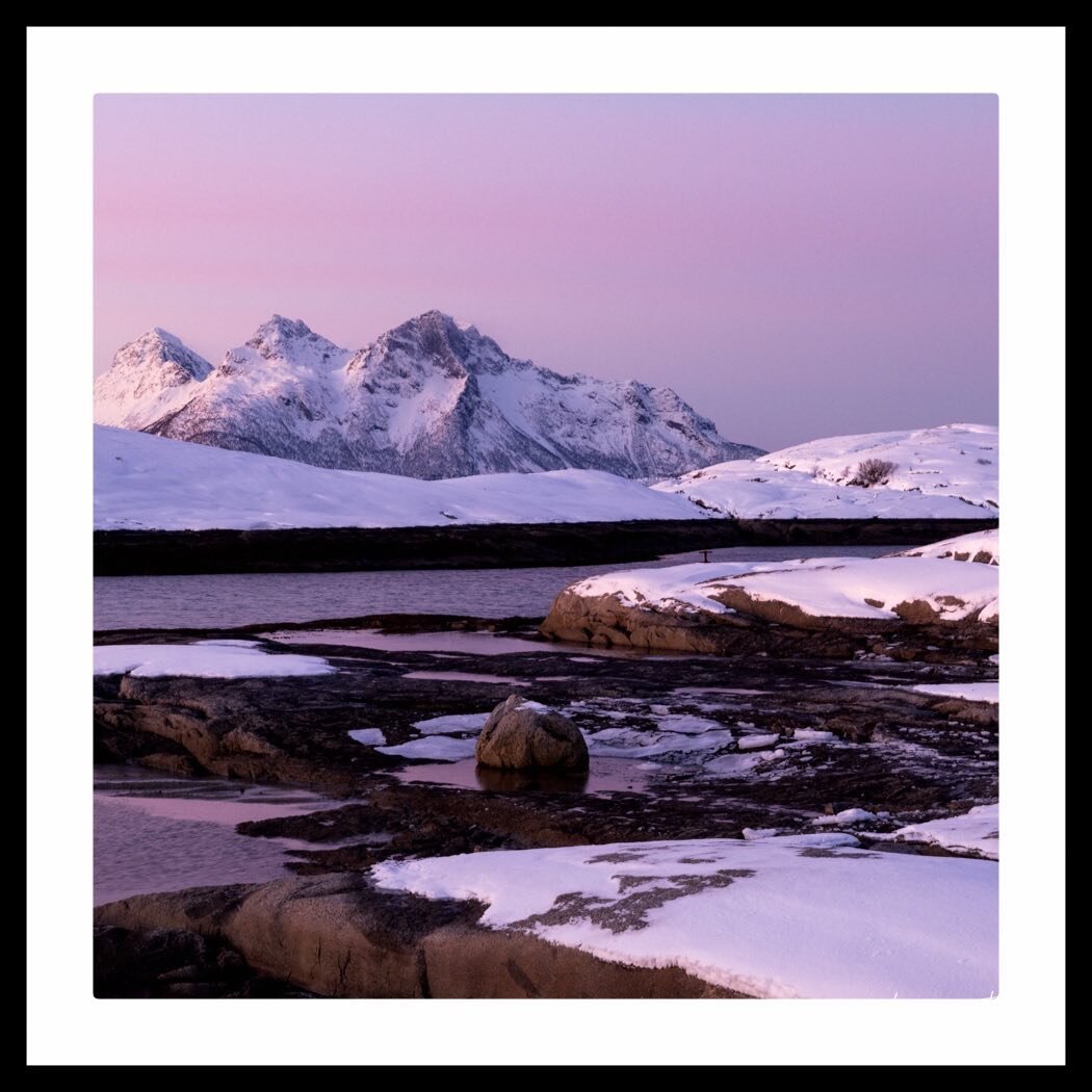 Sunrise in Norway - #norway #winterwonderland #sunrise #mountains