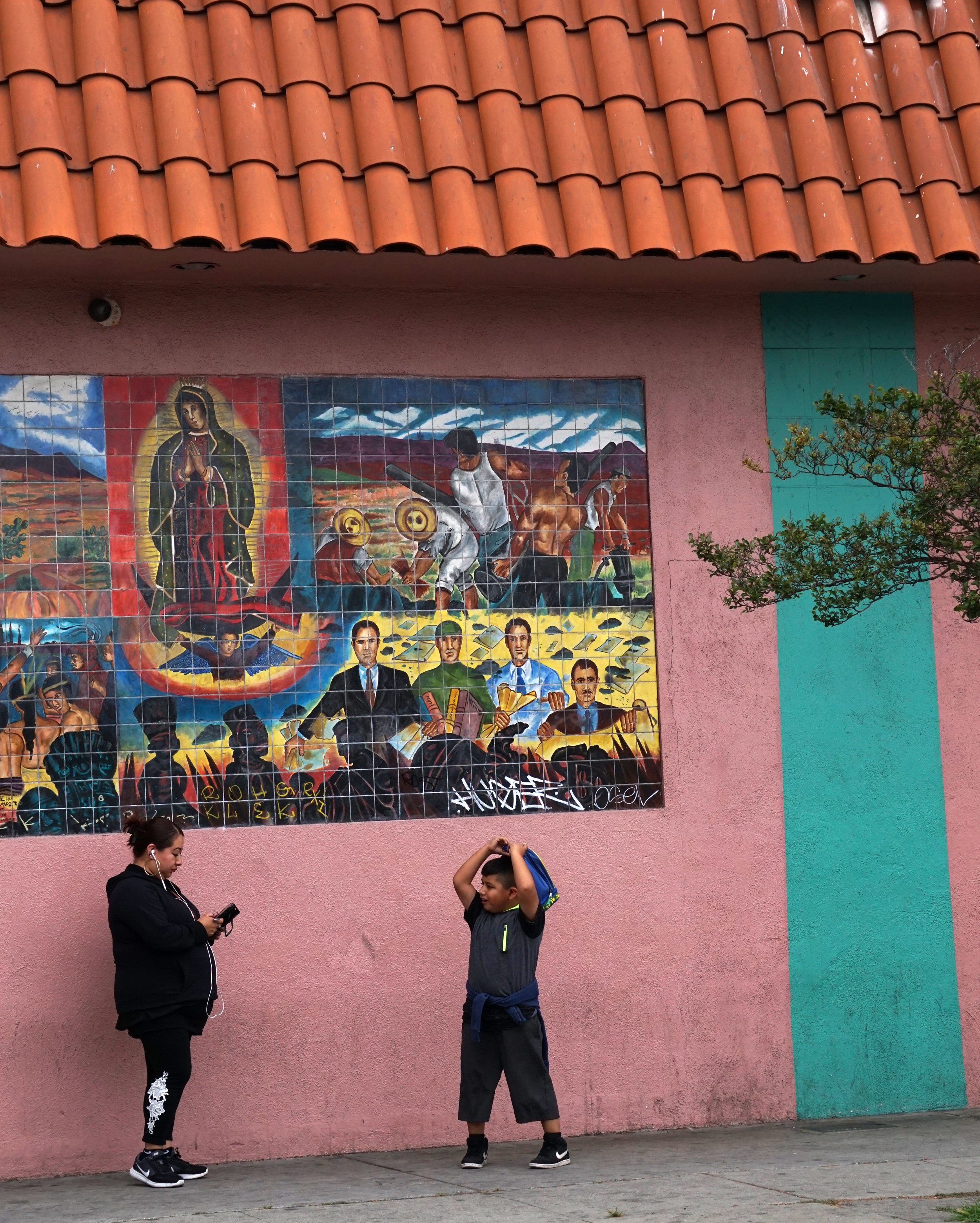 Wall Mural San Pedro St .jpg