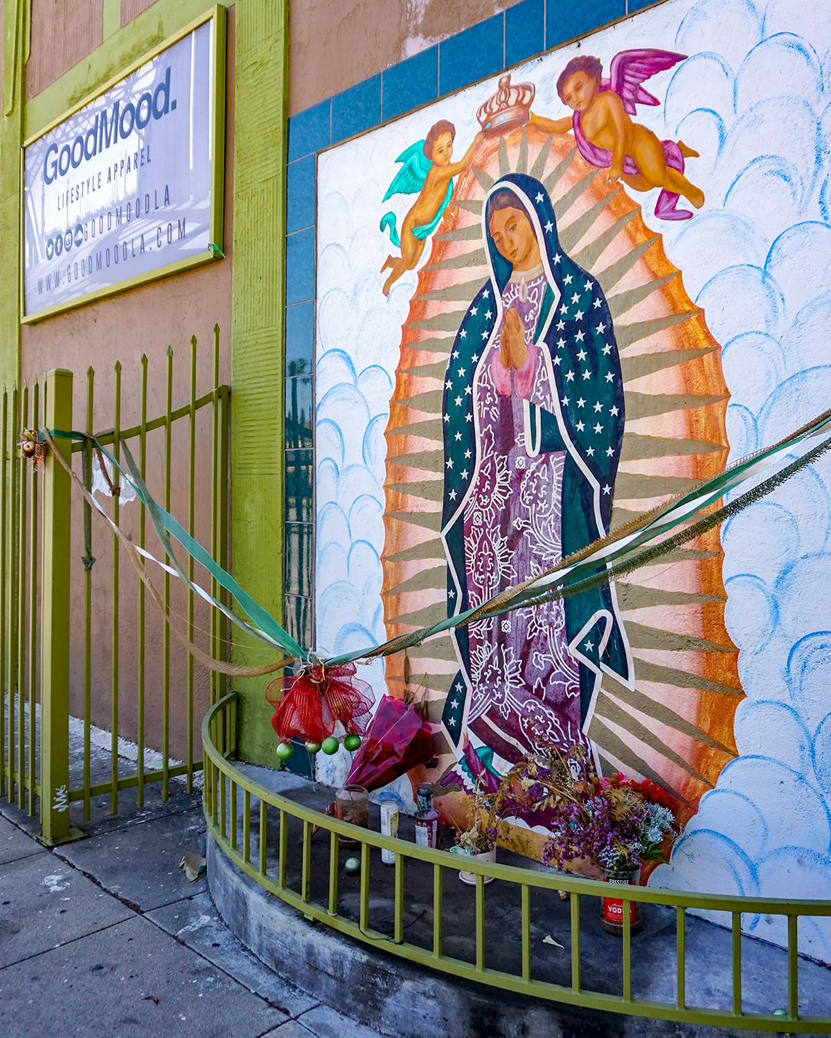 Guadalupe_18_WindowShop_4thSt&VelascoSt_1-1.jpg