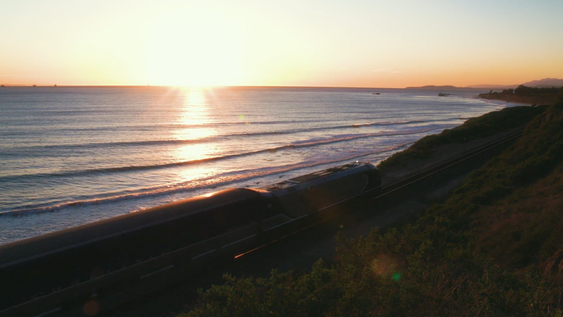 LOSSAN Pacific Surfliner "Traffic Jam"