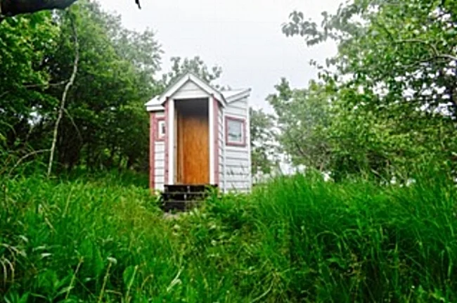new outhouse-outside.jpeg