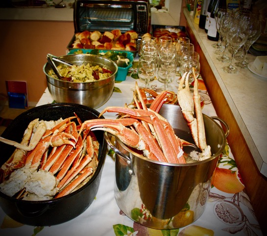 HIWW CRAB FEAST.jpeg