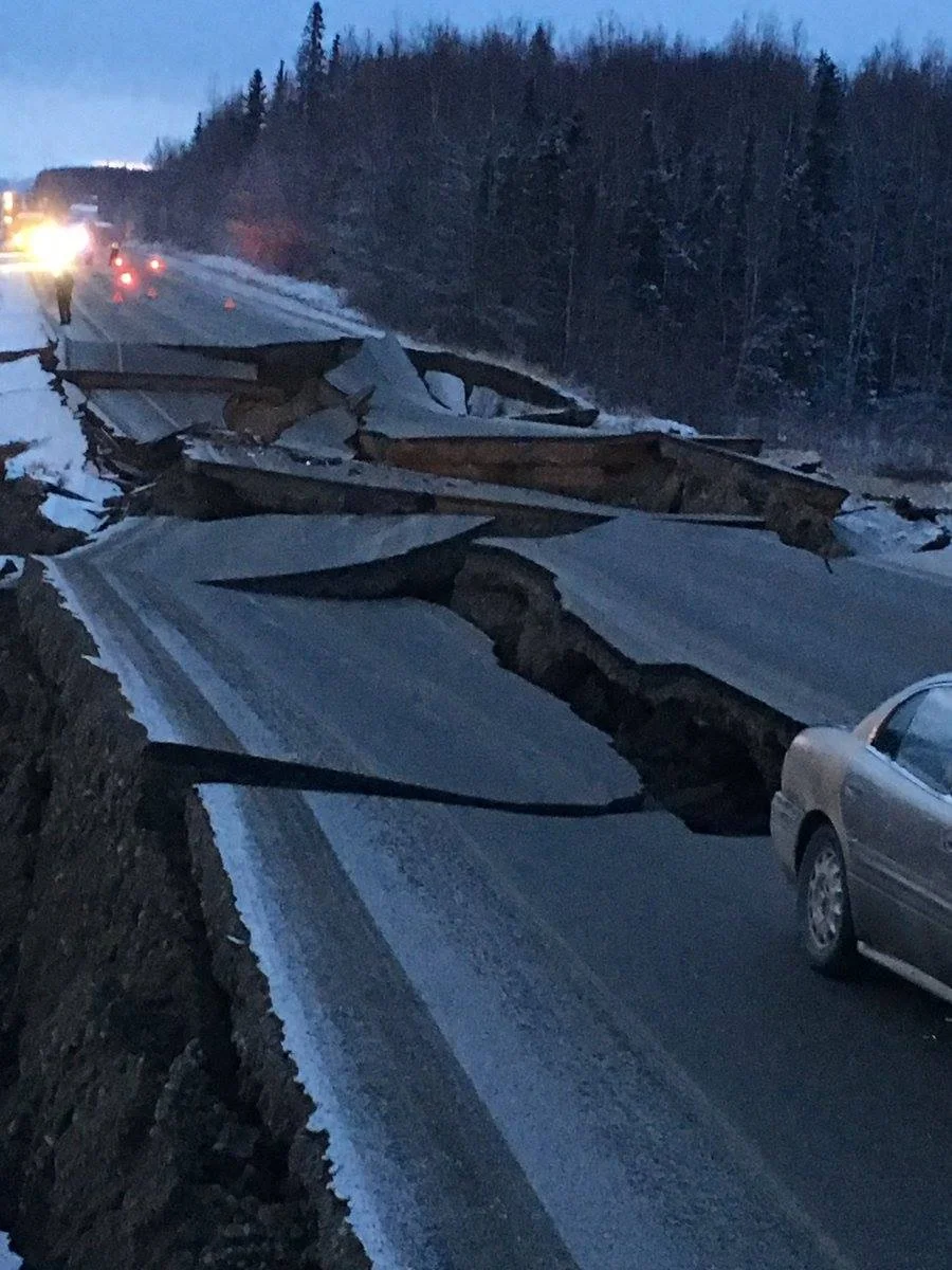 earthquake--palmer highway.jpg