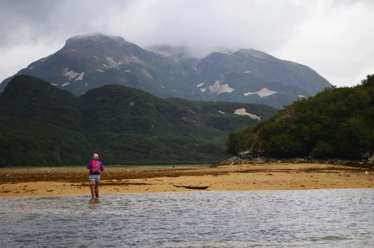 gina+walking+toward+mountain.jpg