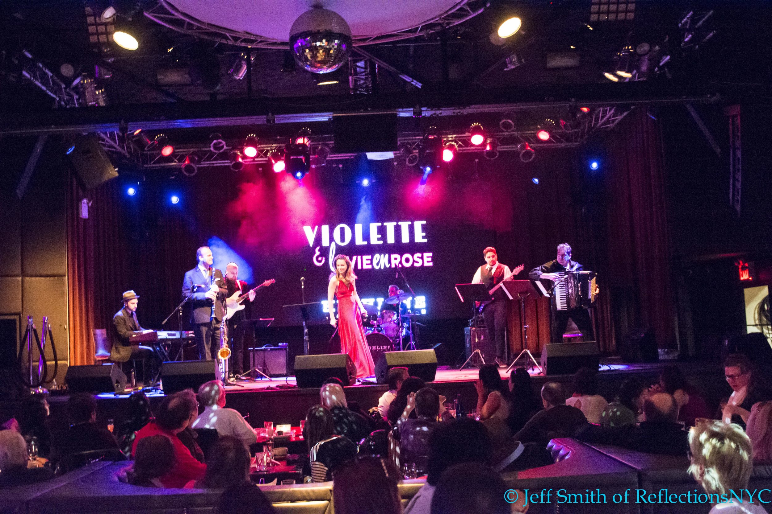 Violette — La Vie En Rose Band