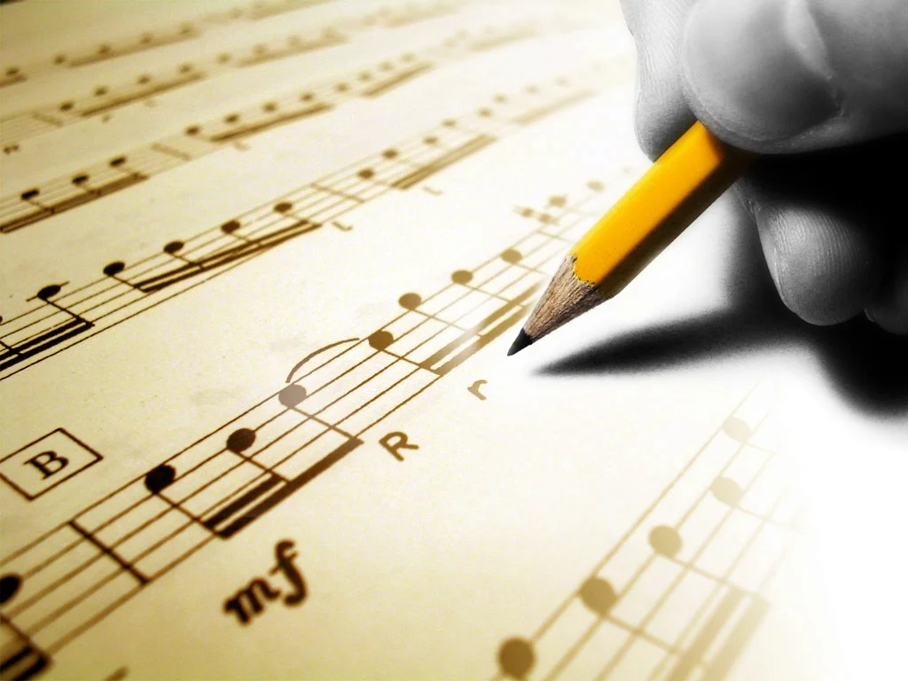 CUSTOM SONGS: Let La Vie En Rose write a special song for you!