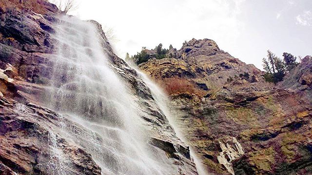 Bridal Veil Falls- Provo, Utah. 
600+ feet of falling beauty that makes you stop and appreciate.
Go climb a mountain, it will be worth it. 
#utah #provo #gooutside #nature #water #explore #hike #weRutah #greatoutdoors
#hiking #utahisrad