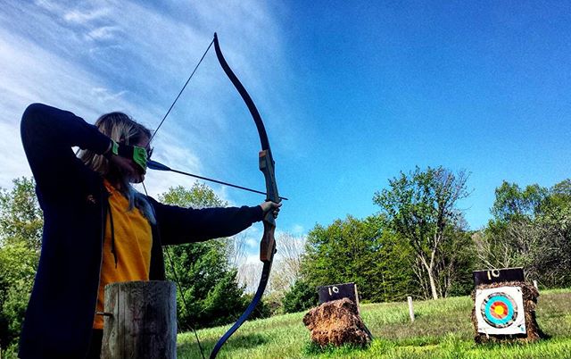 Bows, arrows and blue skies. 
Life is good when all your attention can be dedicated to those three things. 
#archery #getoutside #walloon #michigan #campmichigania #summer #walloonlake #stickbow
