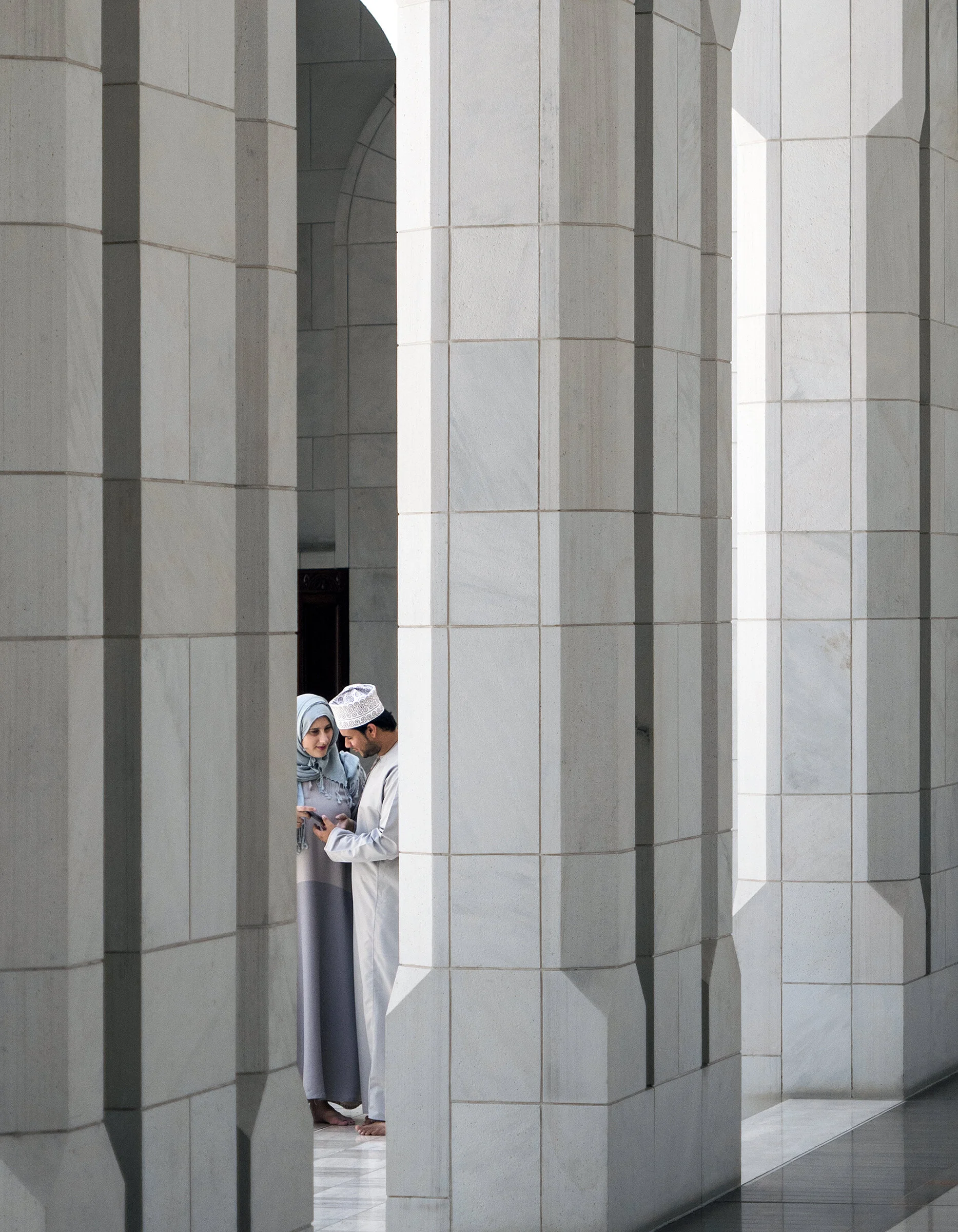 Intimate | Middle Beauty Exhibition