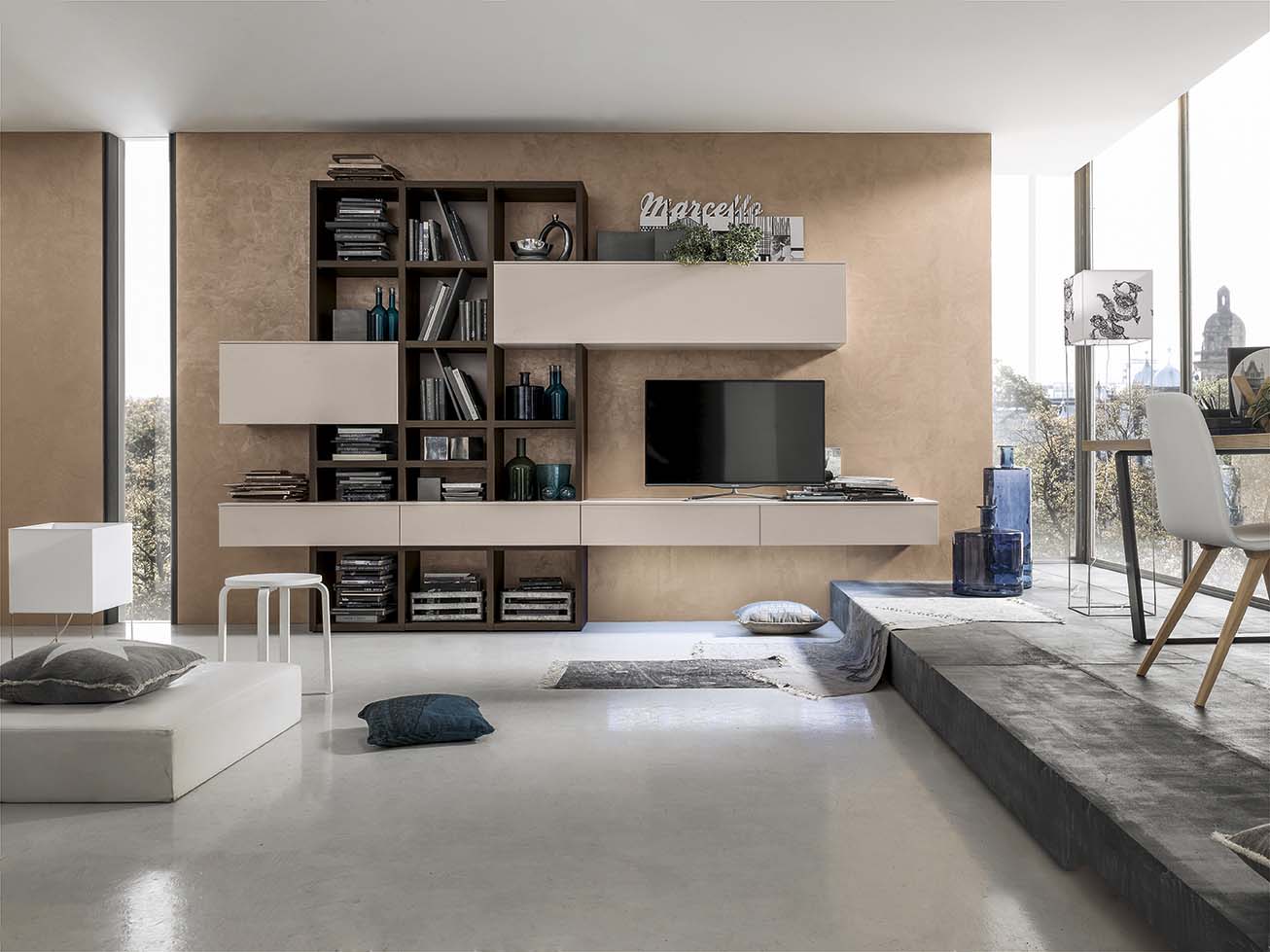 WALL UNIT