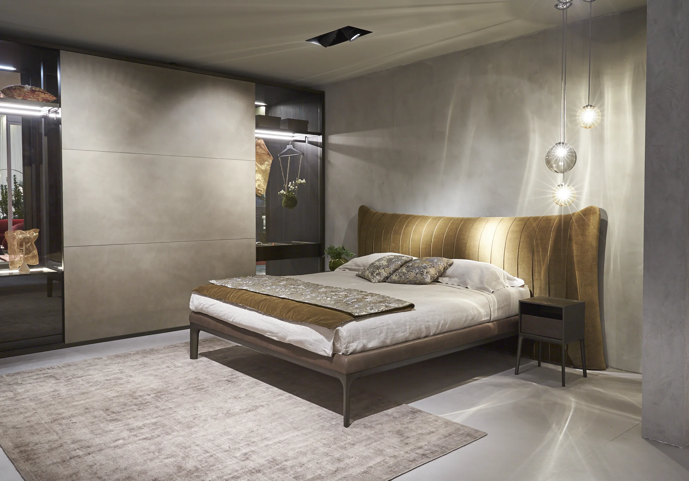 Como Bed + Como Night Stands 01.jpg