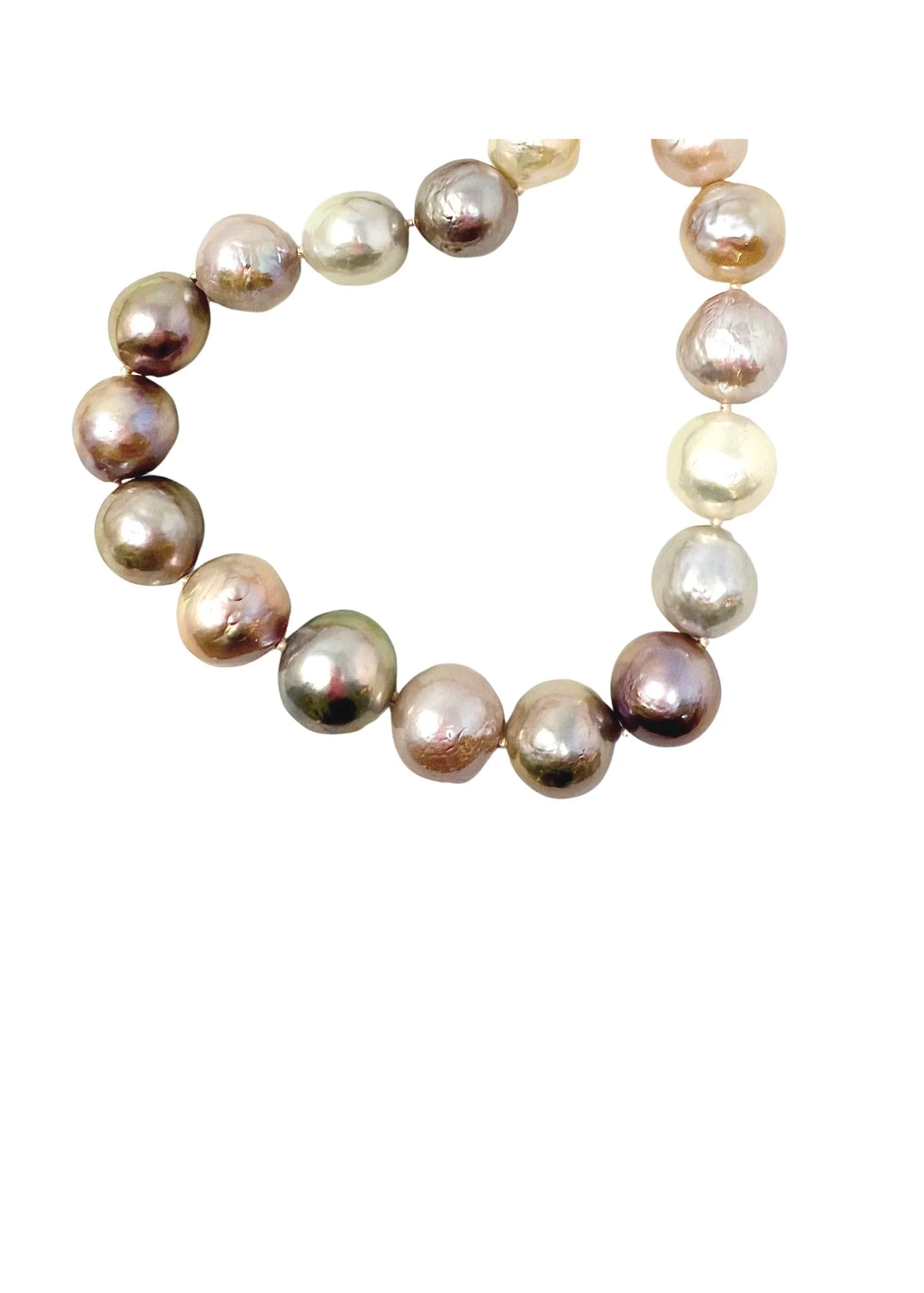 Natural+Color+Freshwater+Pearls%2C+Gold+Close+UP+.jpg