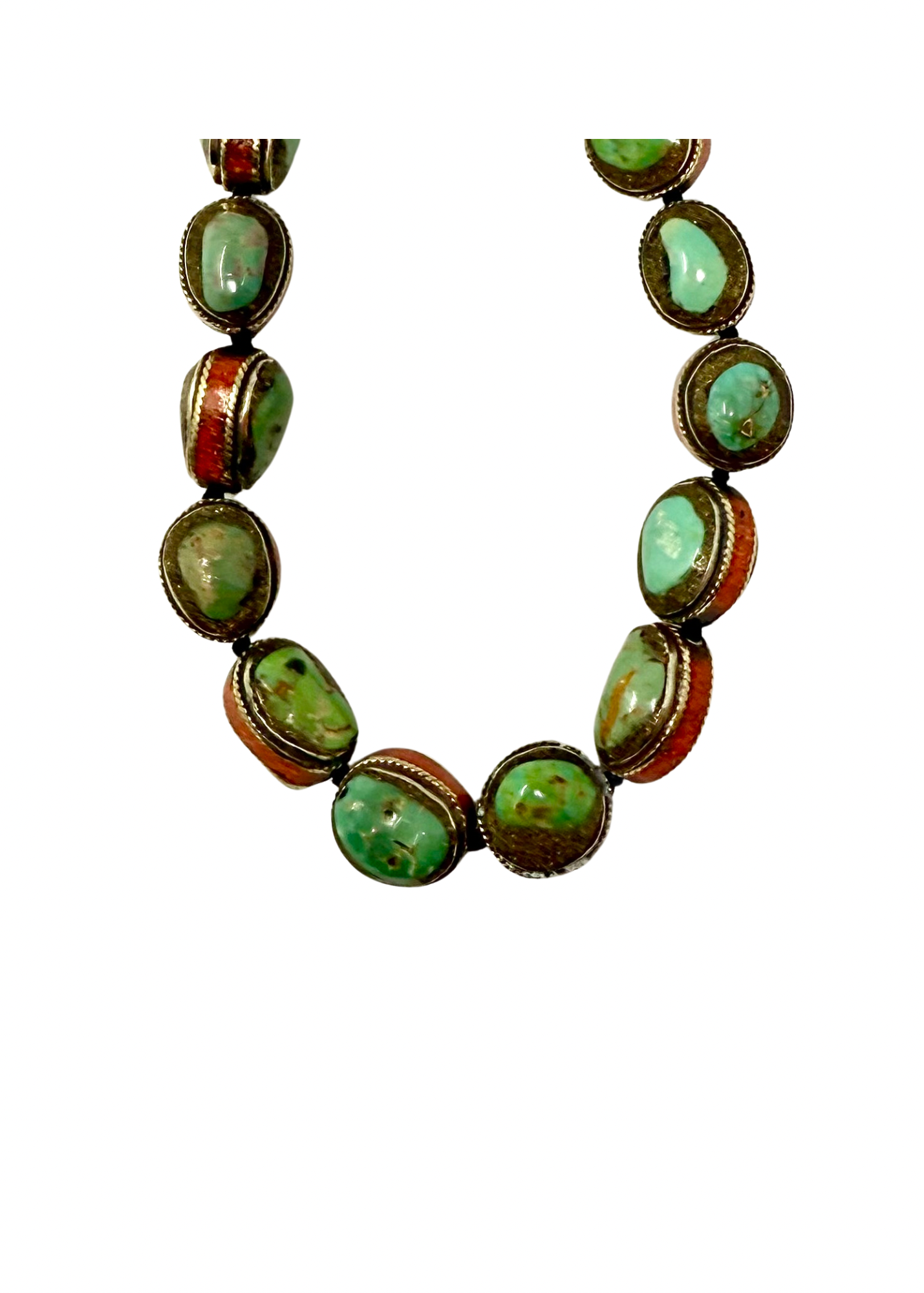 Turquoise Coral Tibetan Silver Close Up .PNG