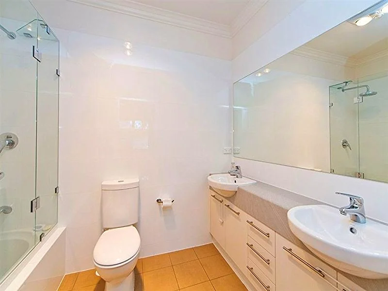 Small Space Modern Bathroom