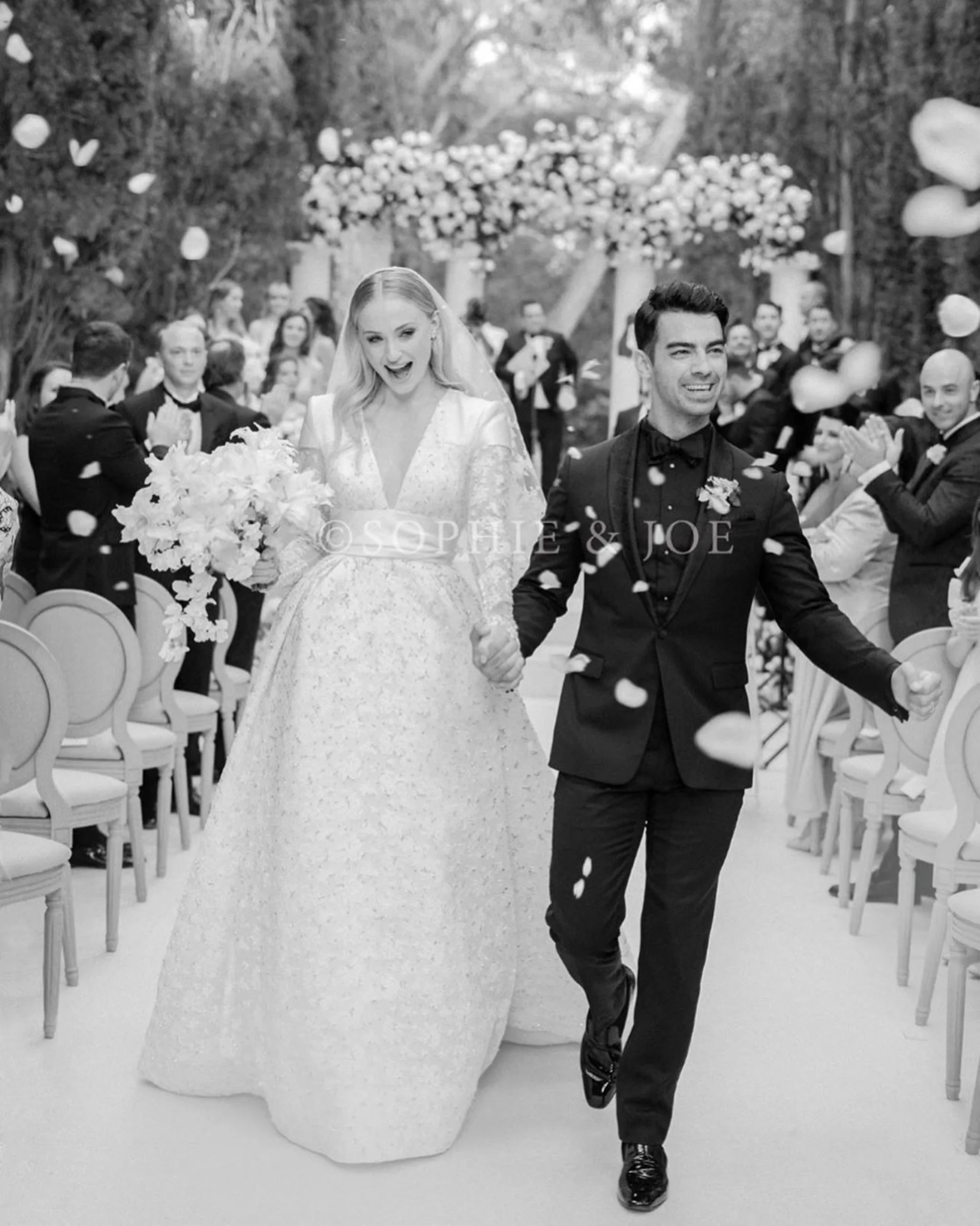 Sophie Turner and Joe Jonas share first wedding photo