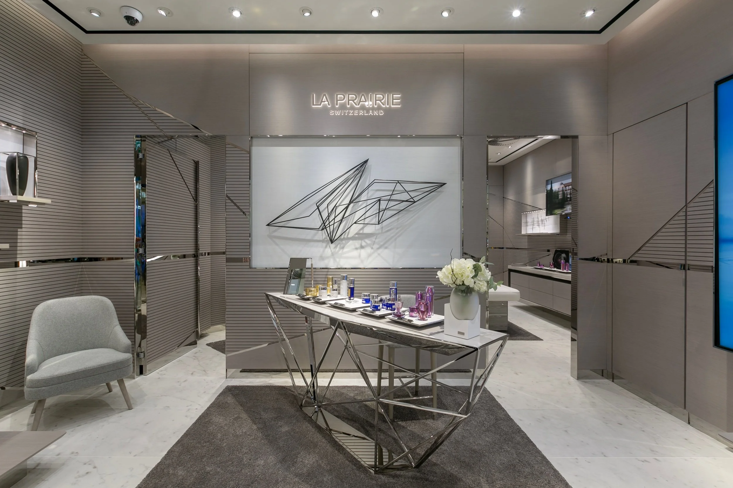 Preflight luxury from La Prairie