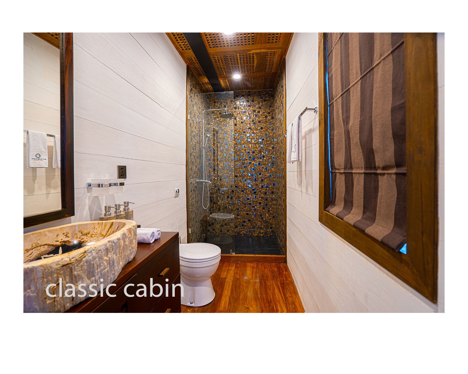 spice island_luxurious_classic cabin_bathroom.jpg