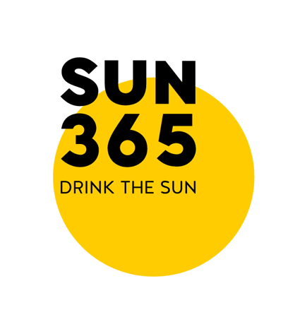 SUN 365 Statusas: asocijuotas narys SUN365 - suteikia saulės 365 dienas per metus! Tai šalto spaudimo švieži sulčių kokteiliai, kurie yra pilni natūralių vitaminų, maistinių skaidulų bei yra nepasterizuoti ir be pridėtinio cukraus! SUN365 suteikia rekomenduojamą paros dozę įvairių natūralių vitaminų. SUN 365 yra subalansuotos mitybos ir sveiko gyvenimo būdo dalis. DAUGIAU