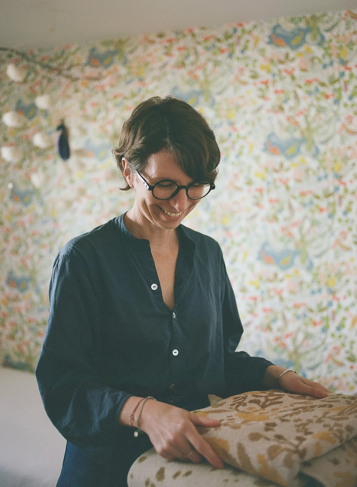 HillerySproatt_PortlandArtist_Portrait_HollyHursleyPhoto_Film-18.jpg
