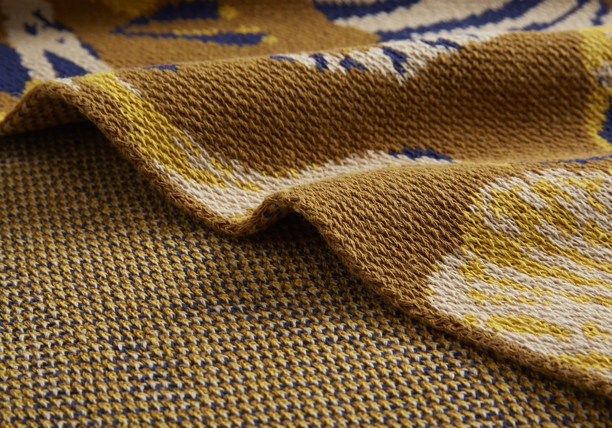 LargeDetail_48.jpg