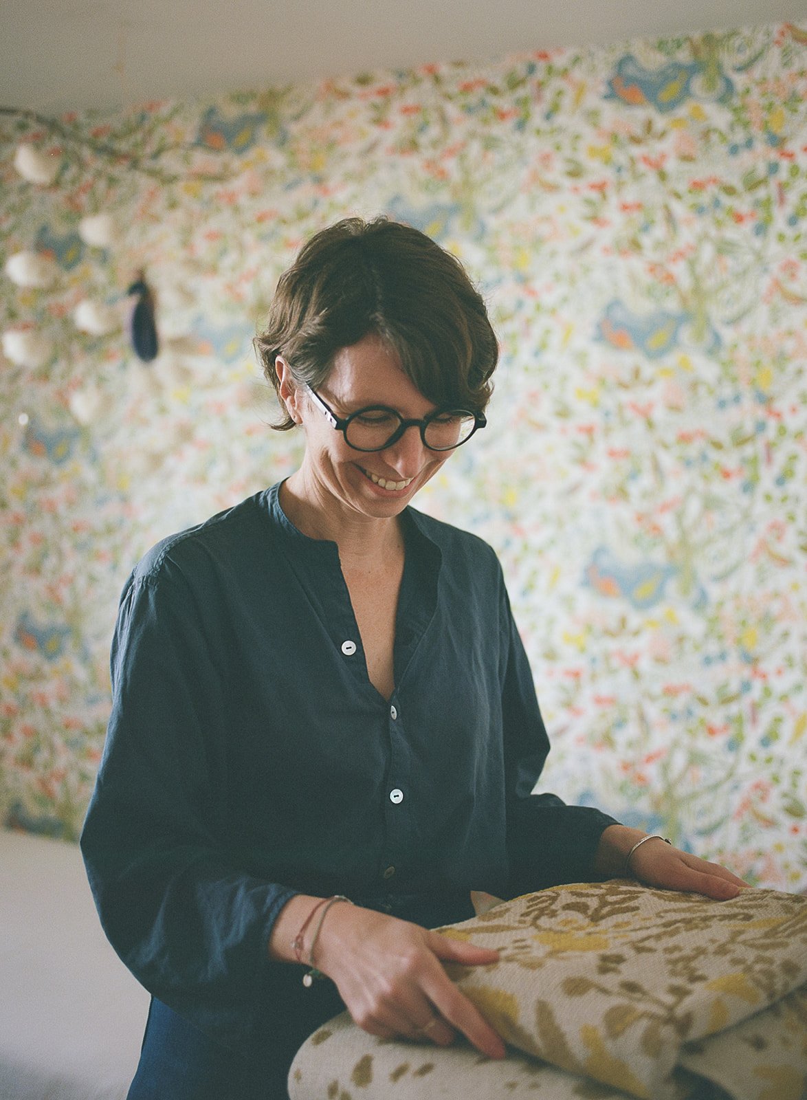 HillerySproatt_PortlandArtist_Portrait_HollyHursleyPhoto_Film-18.jpg