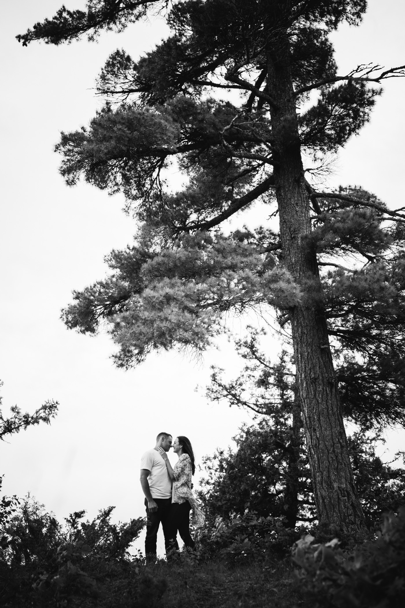 Nicole and Ryan - Lake of the Woods Engagement - Cojo Photo-344.jpg