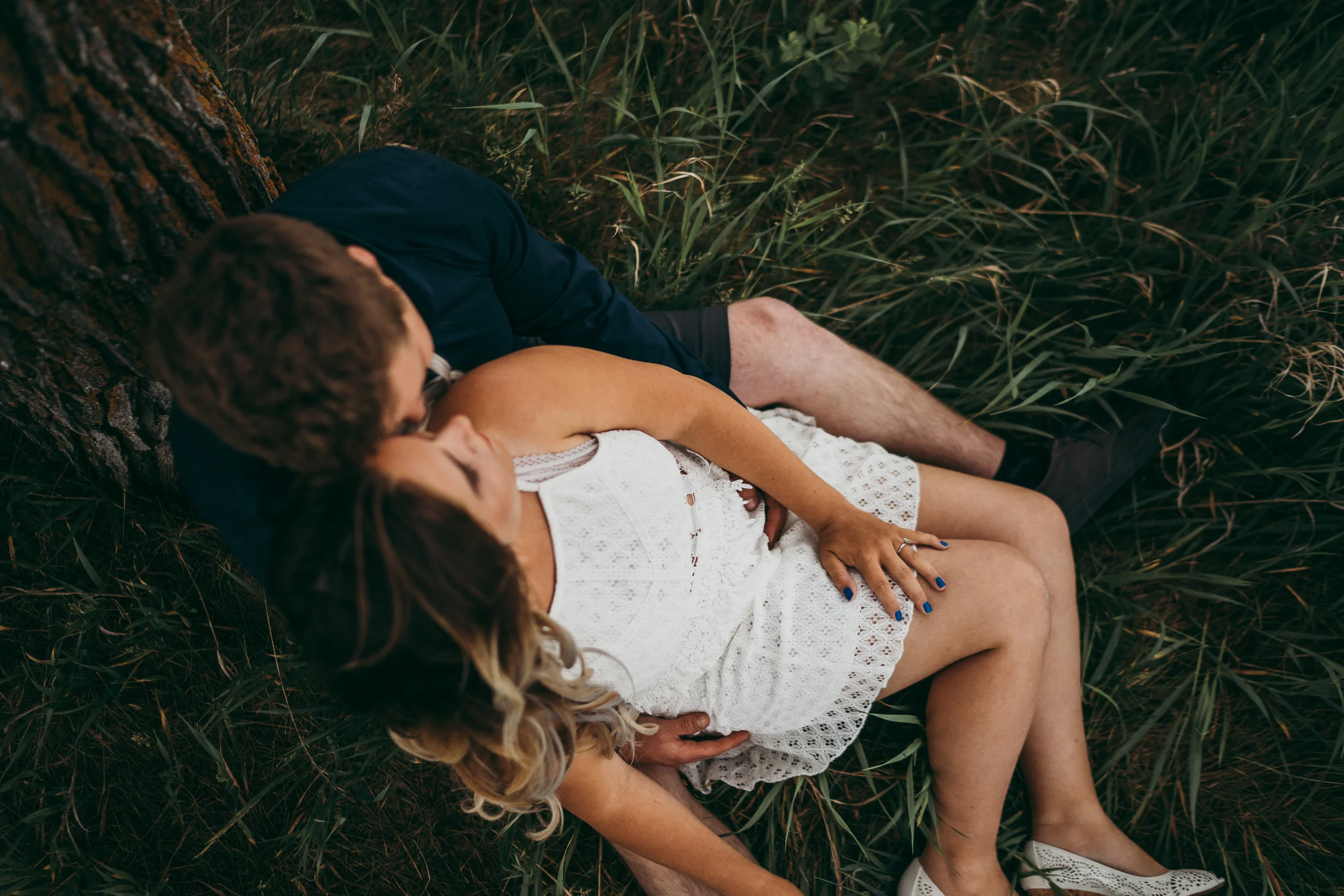 HaileyLeightonEngagementBirdsHillPark-0088.jpg