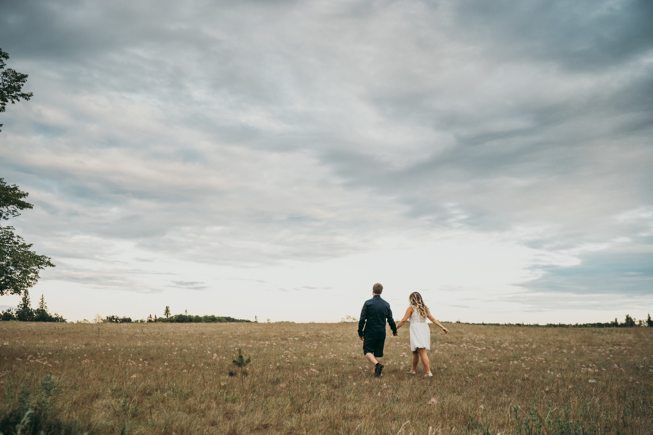 HaileyLeightonEngagementBirdsHillPark-0252.jpg