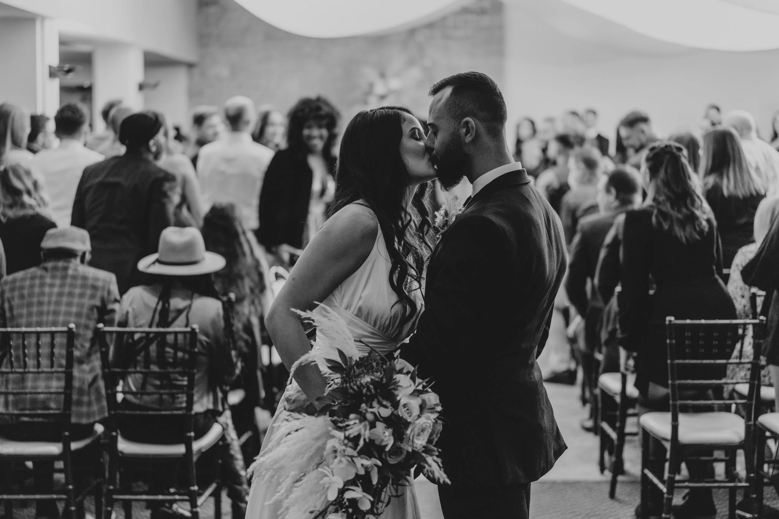 Shayla + Eric - Elmhurst Country Club Wedding