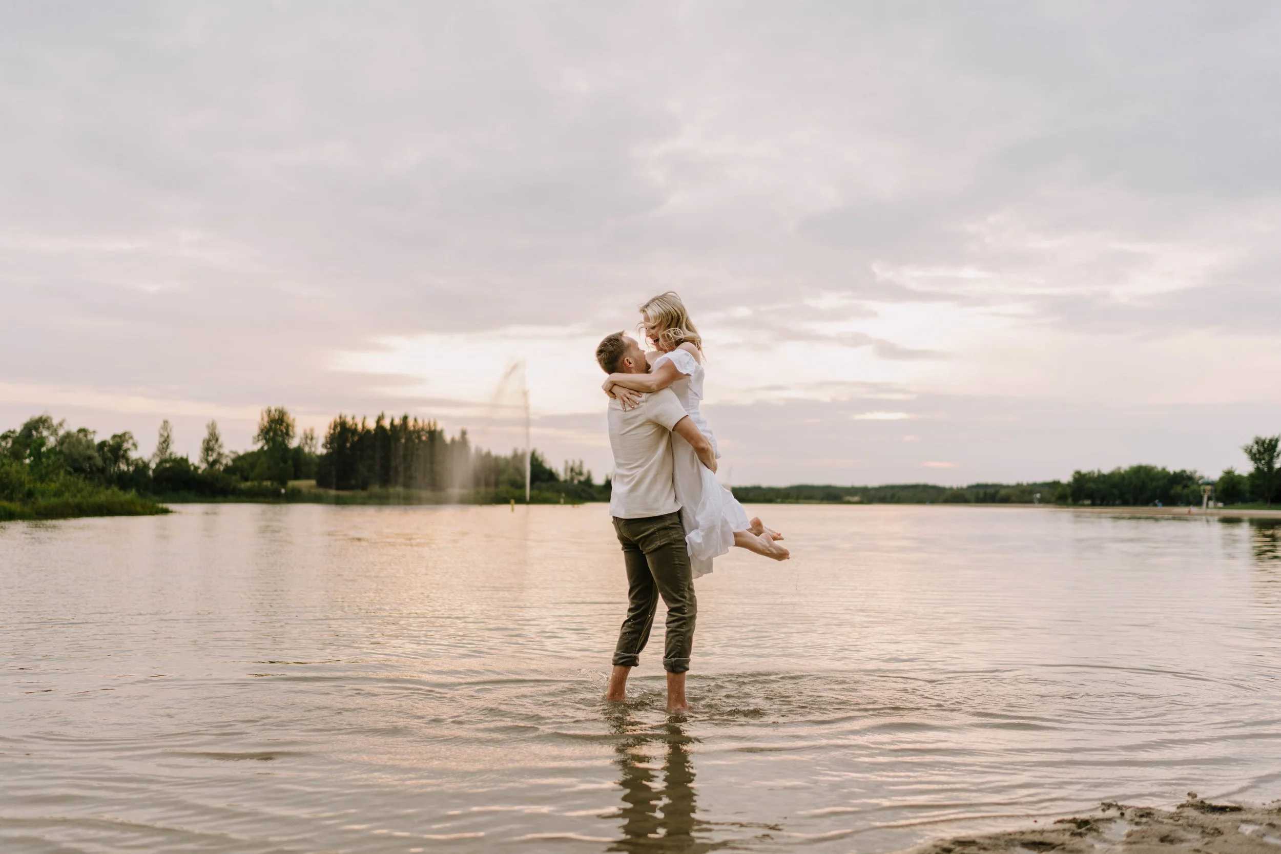 KatelynAlexEngagement-0690.jpg