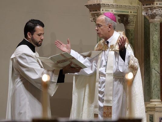 (Photo: MARK LAMBIE / EL PASO TIMES)
