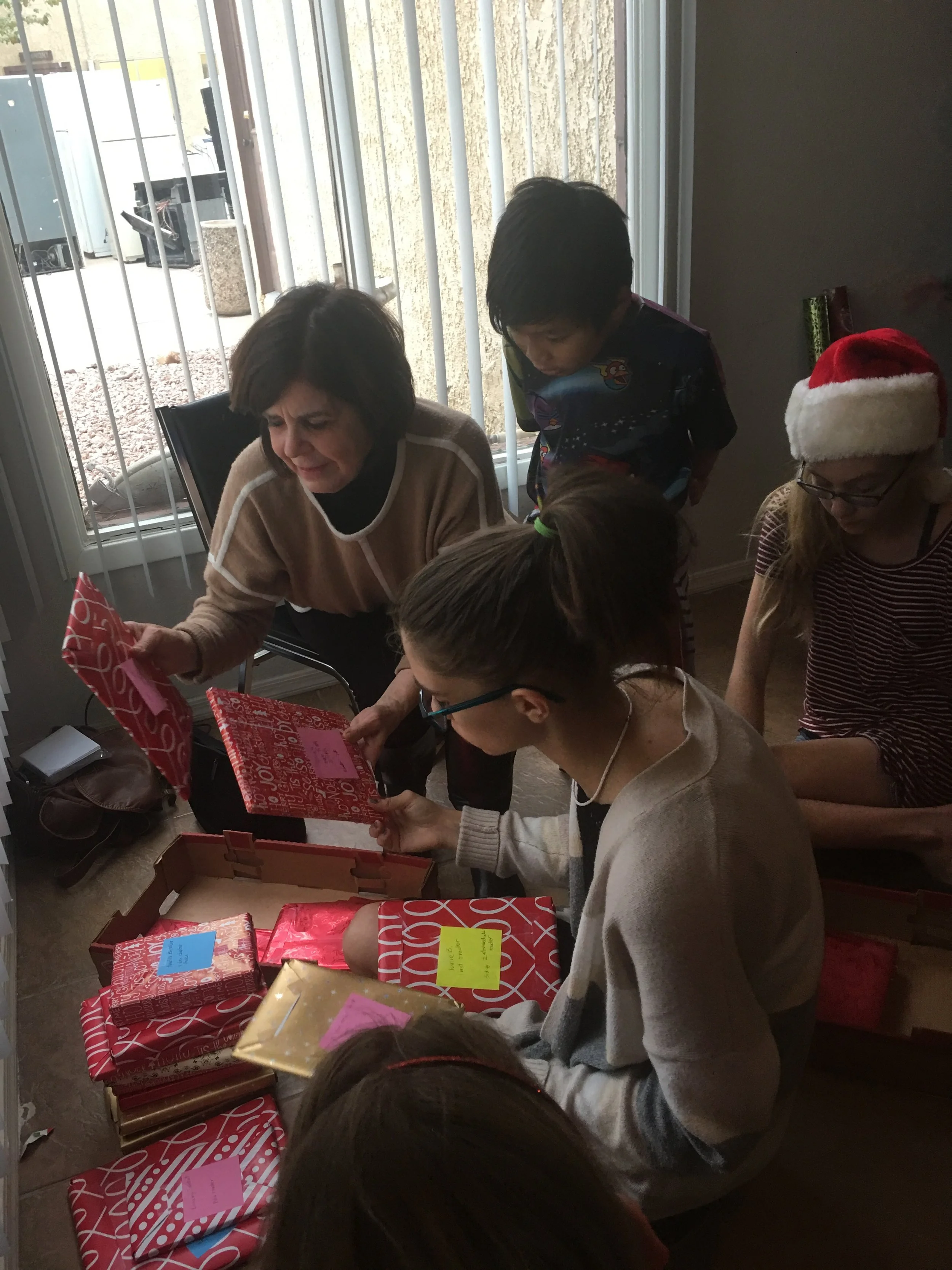 Via Ktizo UCC - Neighboors in Need Grant for Refugee Tutoring
