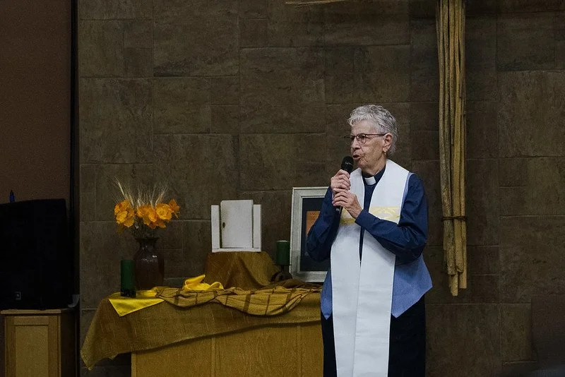 Dr Gloria.jpg