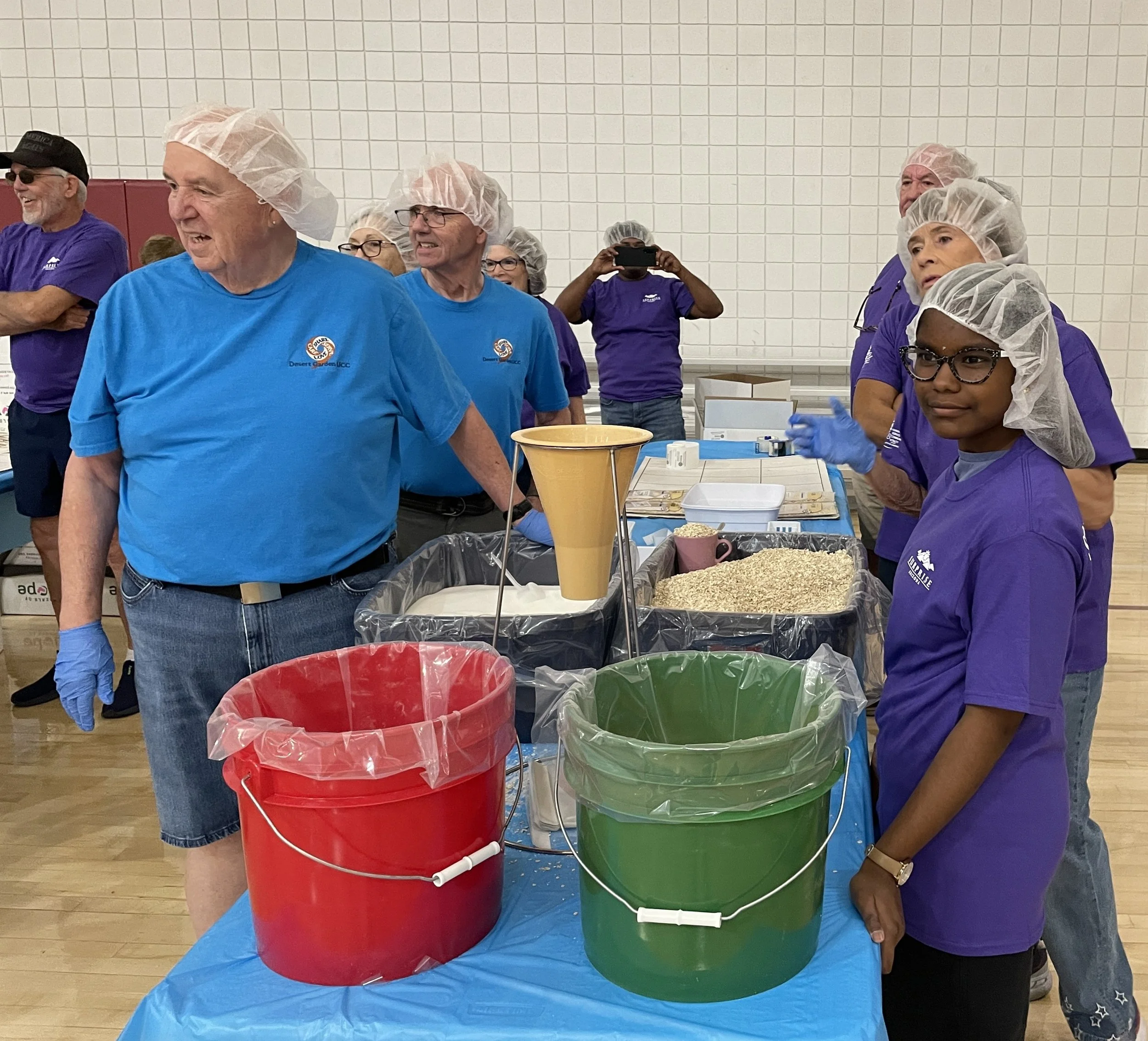 Desert Garden sponsors Meals of Hope