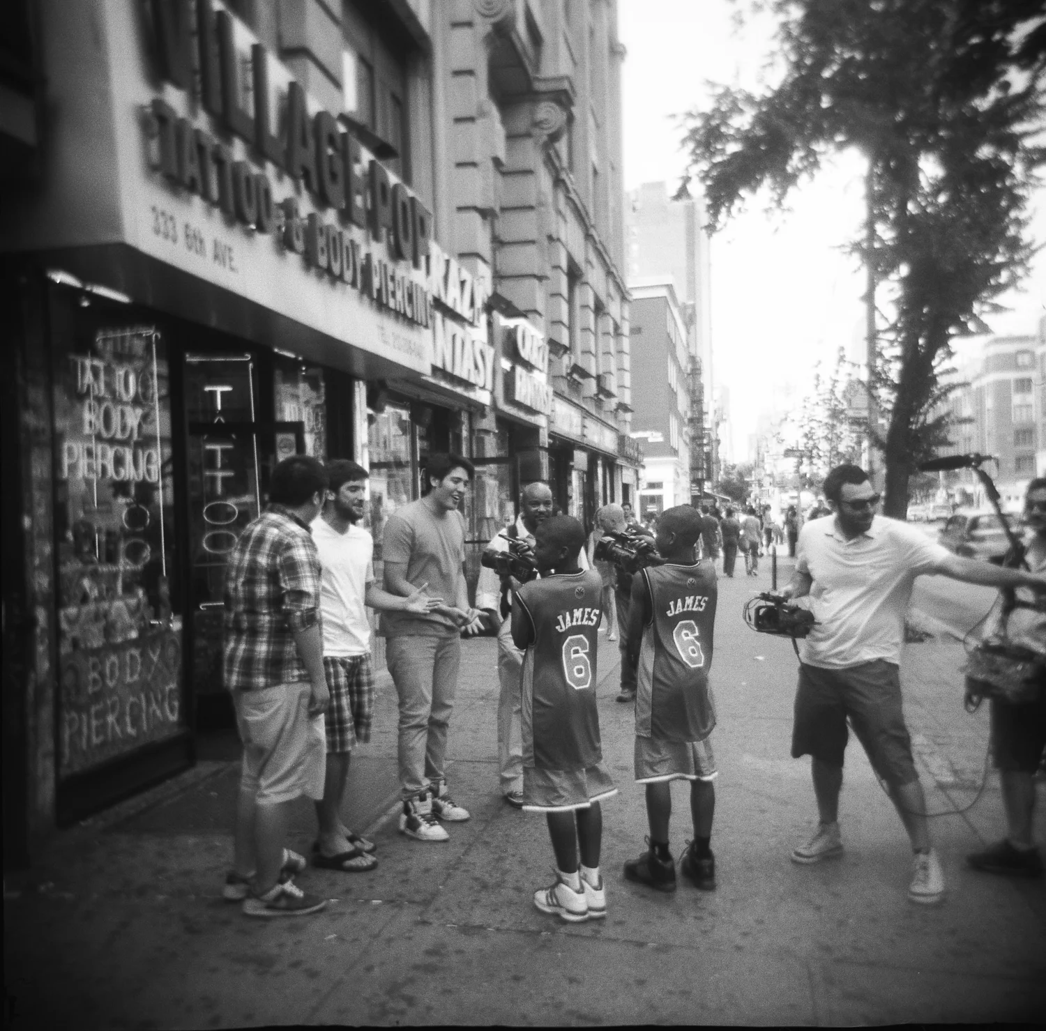 2010-07-02-025  holga tri-x 400.jpg