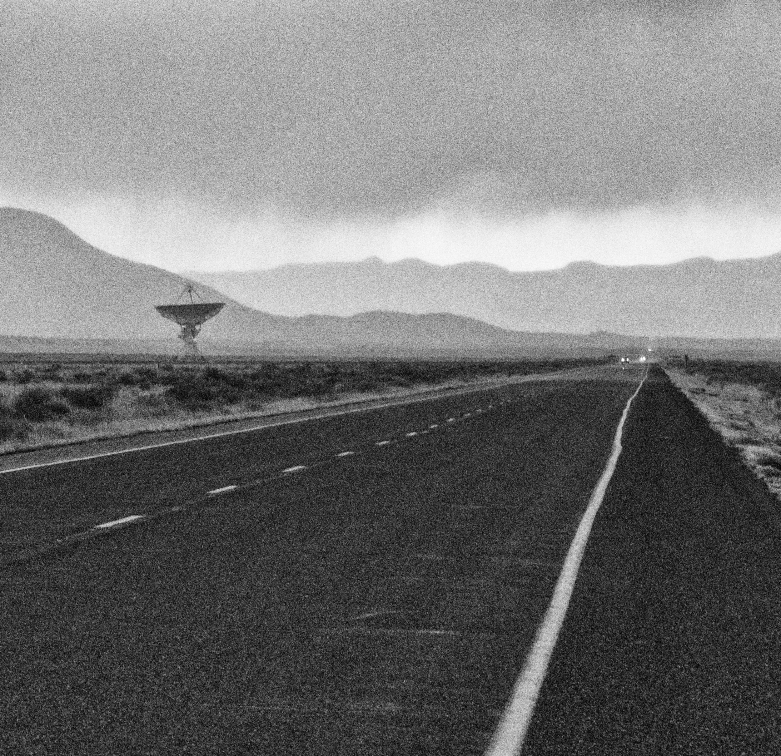 antenna on highway.jpg