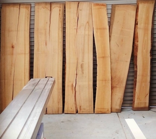 Using more durable materials will allow your kitchen to withstand the bumps and bruises of day to day life, meaning your kitchen stays looking better for longer. This European beech is a hard wood renowned for its toughness, it is difficult to dent and is perfectly suited for use in kitchen cabinetry.