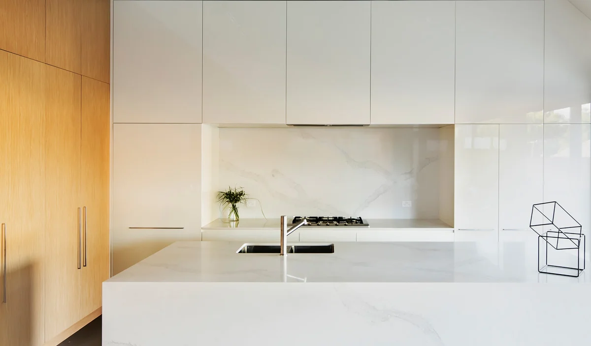 VOTRE DOSSERET EN GRANITE, QUARTZ OU MARBRE