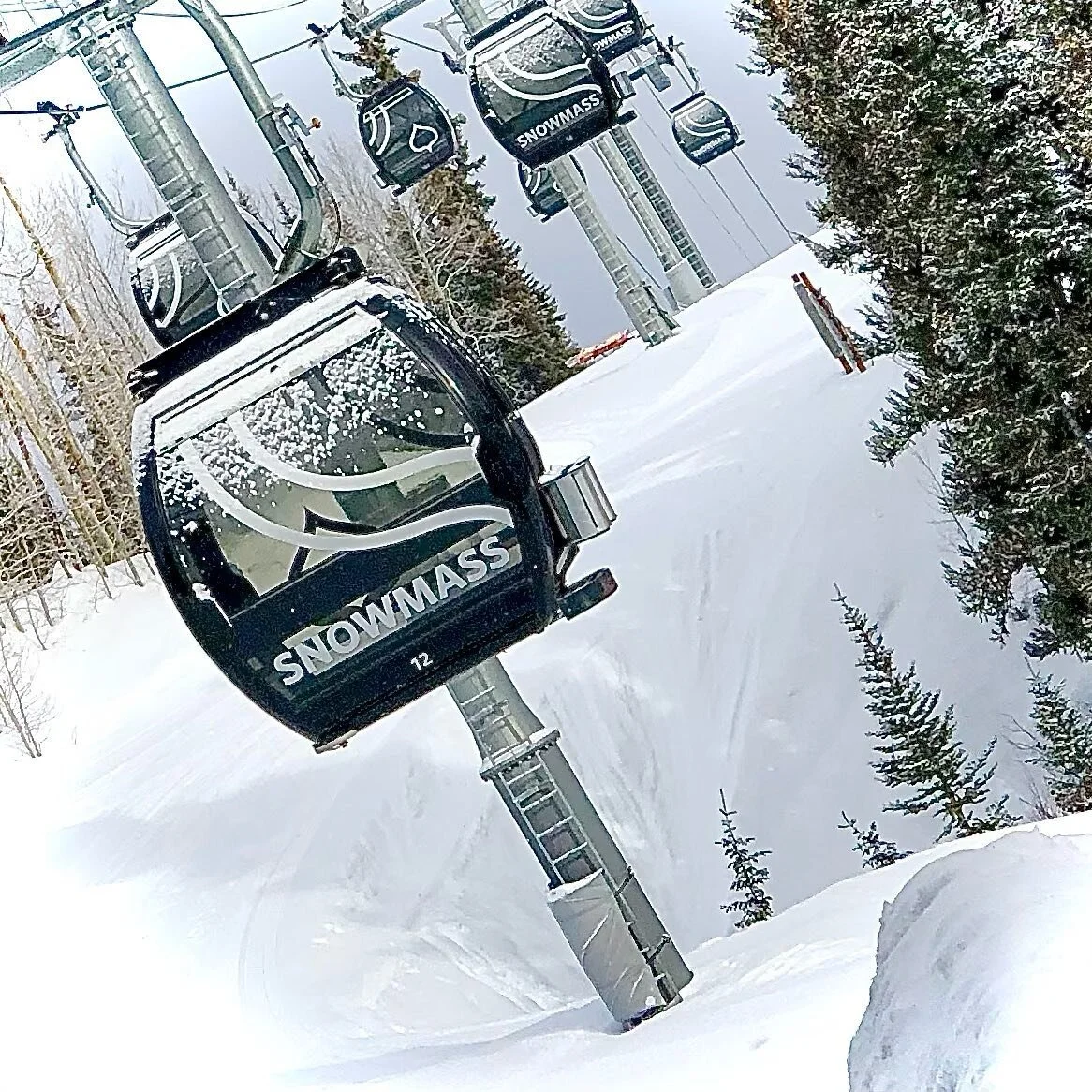🏂Winter break🎿 - #chezbrown, #aspen, #colorado, #skitrip, #friendstime, #mountainski, #skiresort, #skiseason, #snowboarding, #powder, #earlybird, #winter2023, #snowmass, #buttermilk