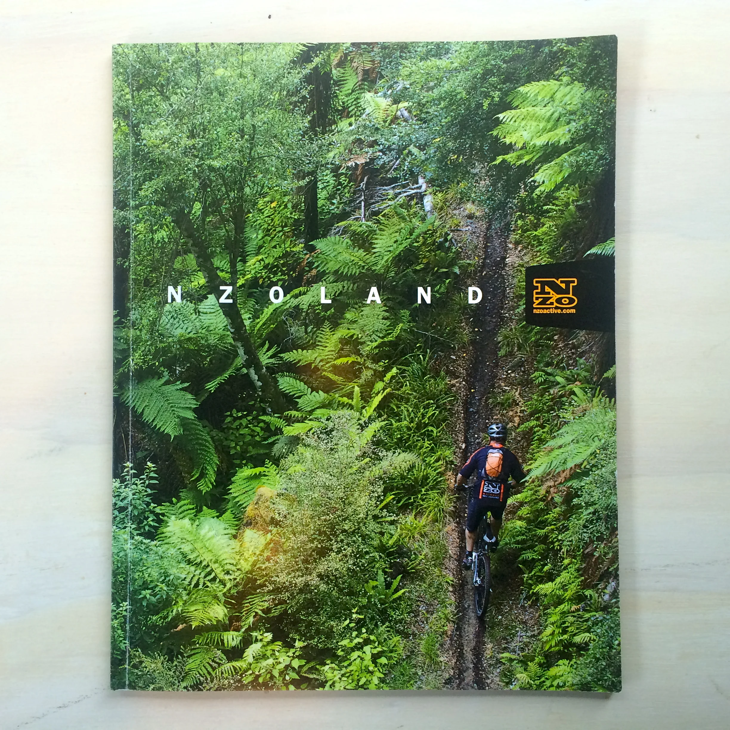 NZO Active book 2015