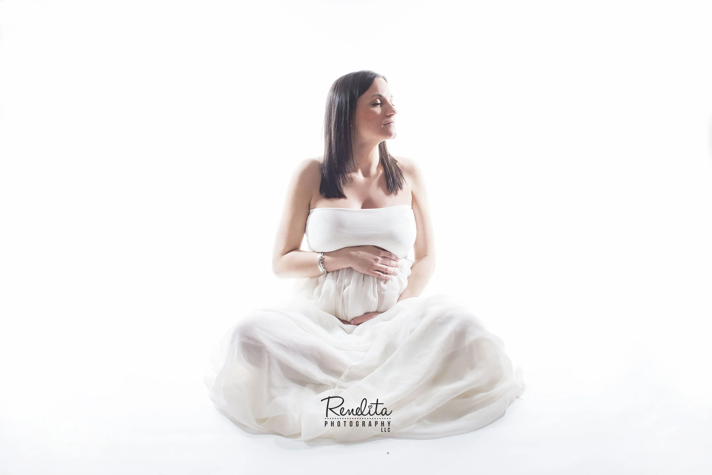 Shav_maternity8_sml.jpg