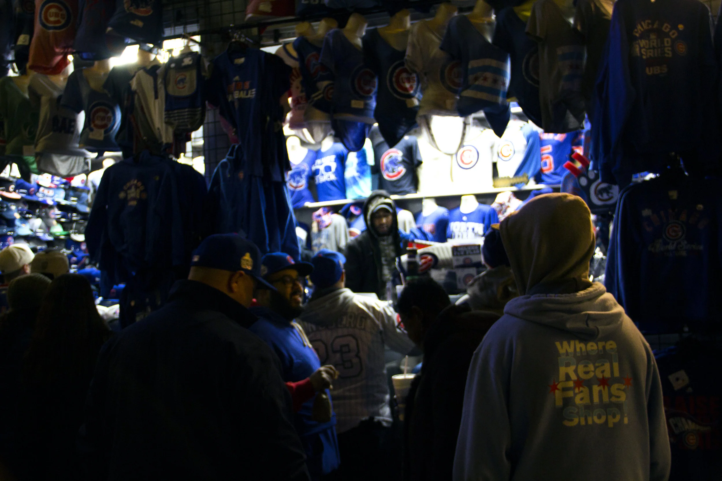 Fans line up for World Series Merchandise