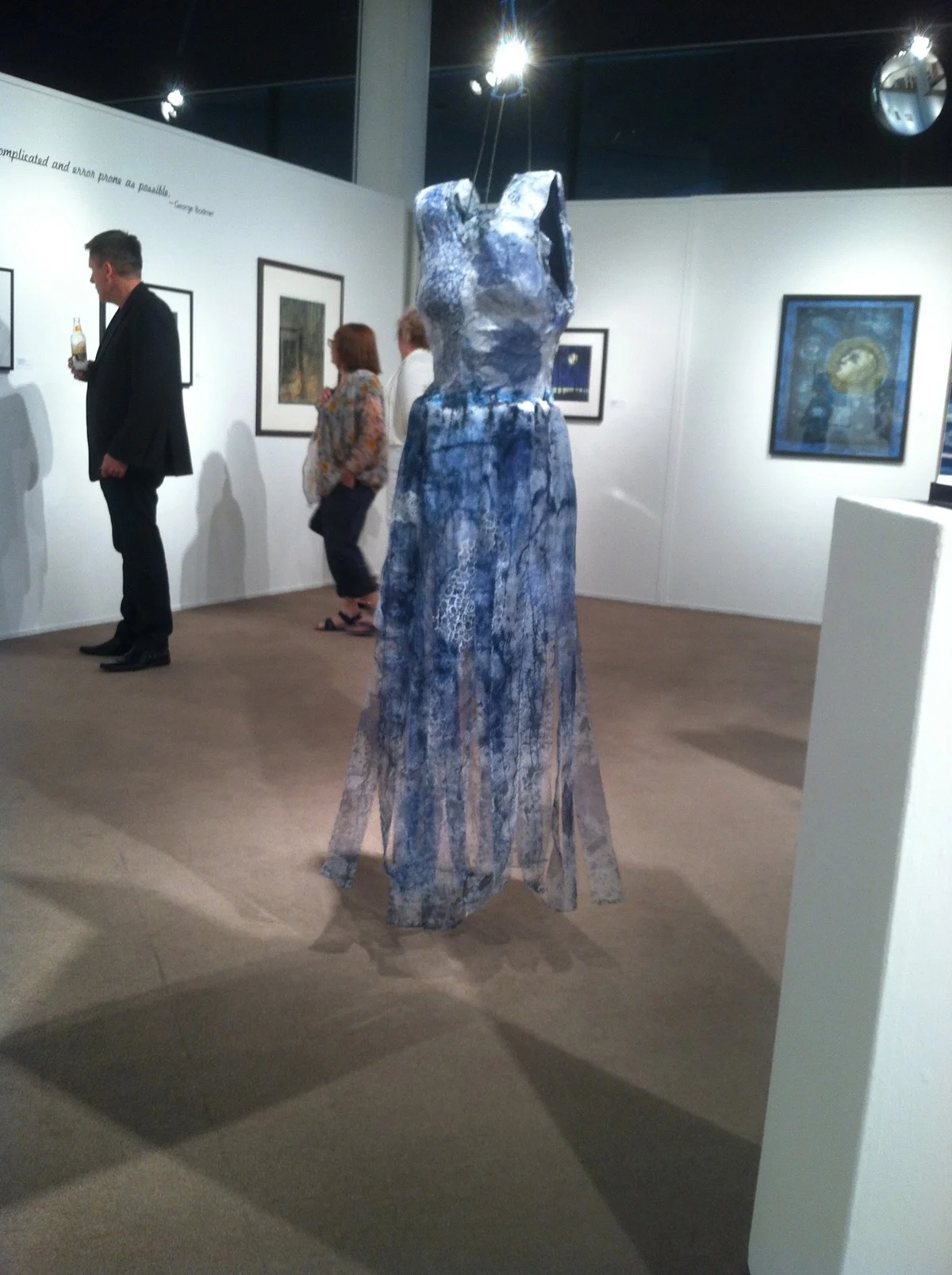 Dressed 60"x24"x24"