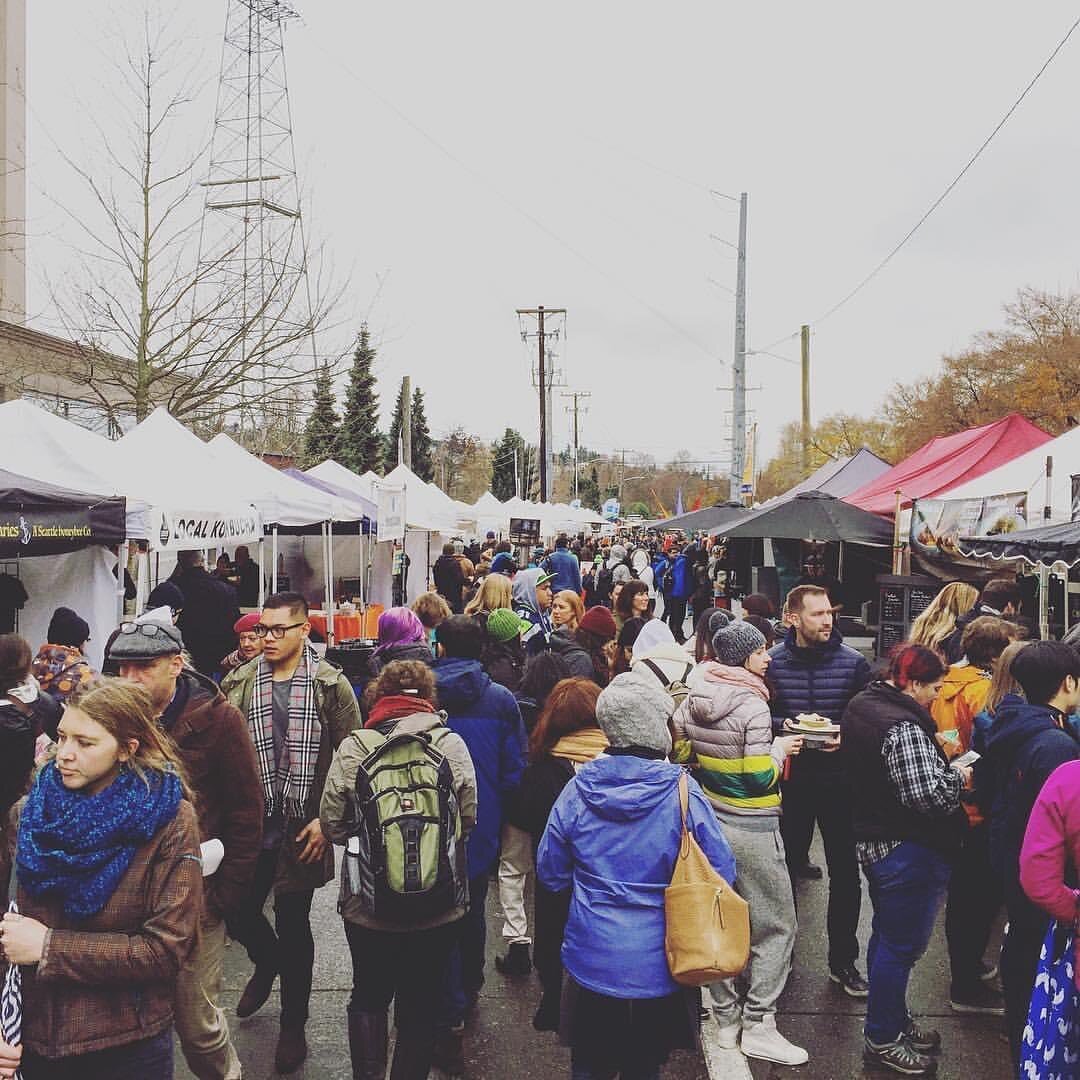 Rain or shine at the @fremontsundaymarket - we&rsquo;re open today with a full market to enjoy and shop! Come on down and explore Fremont! #seattle #shopsmall #seattlepopup #seattlefoodie #fleamarket #seattlemade #seattlemakersmarket #seattlevintage
