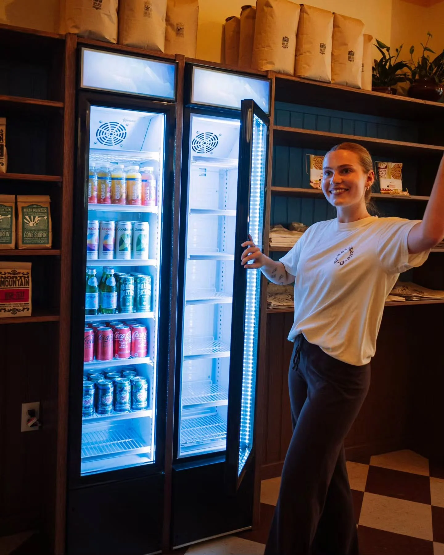 Help us fill the fridge and shelves! What would you love to see at Steve-O-Reno&rsquo;s? Drinks, snacks, grab and go favourites, local makers, small-batch pantry goods &mdash; send your suggestions our way! 💛

📷: @calummolitordyer